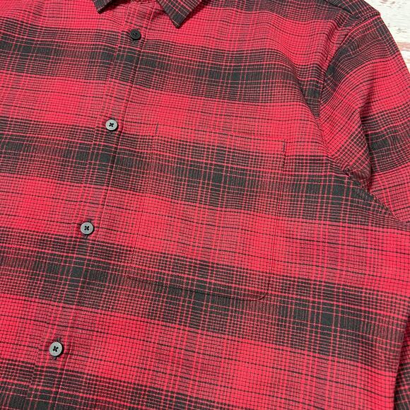 NEW Lululemon Masons Peak Flannel SIZE L XL Red Plaid Button Up Shirt NWOT - Picture 10 of 11